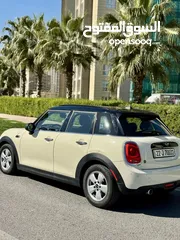  8 Mini Cooper 2020