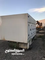  1 ثلاجه بحاله جيده تجميد تركب على جميع السيارات الديانات