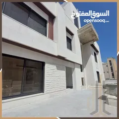  1 شقة مميزة للبيع في عبدون باقل سعر بالمنطقة واطلالة لا يمكن حجبها