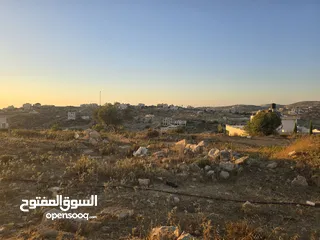  3 اطلاله ابديه ع الغرب 700 متر ابو شخيدم