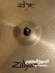  5 Drums PEARL بحالة الوكالة مع نحاسات Zildjian