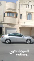  10 نيسان ألتيما 2008