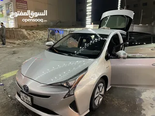  3 تويوتا بريوس -ليثيوم -Toyota Prius 2017 / 2017