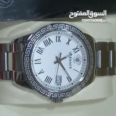  3 VERSACE ساعة فيرساتشي سويسري اصلي غنيه عن تعريف