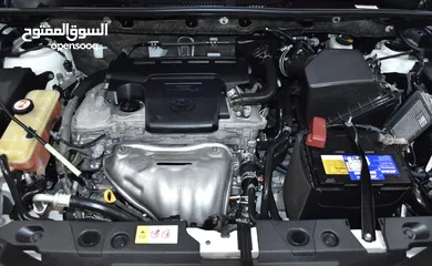  18 Toyota Rav4 VX ( 2018 Model ) in White Color GCC Specs