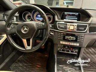  10 Mercedes Benz E200