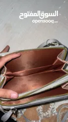  4 شنطة كتف رمادية