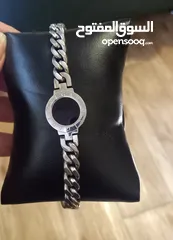  2 ساعات يد نسائية فاخره كوبي وأصلي للبيع