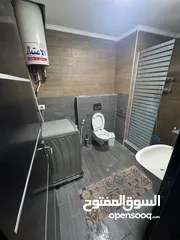  5 ستوديو مفروشة بحالة ممتازه مع المالك مباشرة