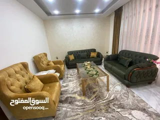  3 شقة مميزة ارضية تشطيب سوبر ديلوكس في أجمل احياء الياسمين خلف مستشفى الحياة