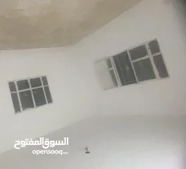  6 بيت للايجار بسعر مناسب