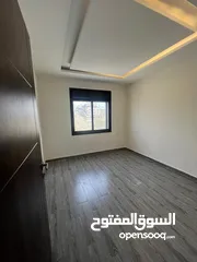  8 شقق فاخرة في جبل النصر حي عدن