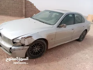  4 بي ام فيه خامسه