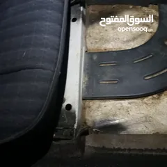  21 مرسيدس e200 لف (التواصل على الرقم الموجود داخل الاعلان فقط )
