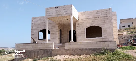 8 دار للبيع  بعسر مغري