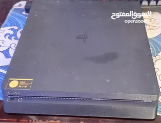  3 بلاي ستيشن 4 للبيع مستعمل طوباس بوضع ممتاز