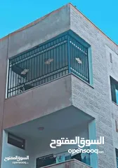  20 تركيب جميع انواع القرميد  تفصيل ابواب وحمايات ودربزنات  تركيب مظلات وبرقلات   صيانه عامه