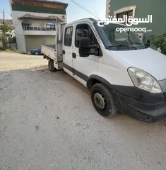  1 شاحنة ايفيكو 2014 دبل كبينة صندوق حديد