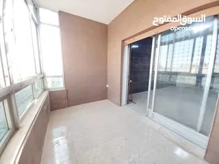  2 شقة غير مفروشة للإيجار 220م2 ( Property 18795 ) سنوي فقط