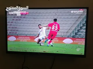 4 شاشه ال اي دي  ممتازه الجوده والصوره 43 بوصه مع حامل  جديد