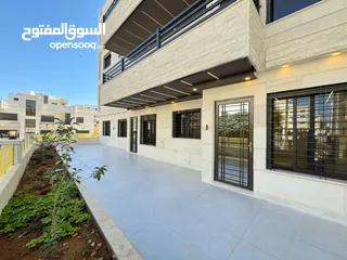  1 شقة طابق ثاني فاخرة جداً في البنيات طريق المطار مقابل جامعة البترا مساحة 150م2 من المالك مباشرة