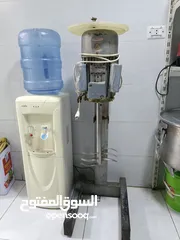  11 مطعم شاورما وبروستد وسناكات