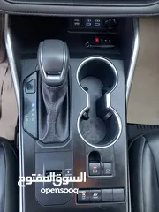  4 تويوتا هايلاندر موديل 2022 فل مع فتحة  اقساط على الهوية فقط