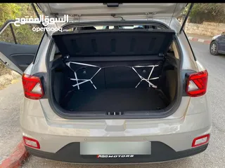  11 هونداي سانتافي