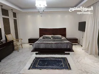  7 فيلا فاخرة للايجار مفروشة في خلدا