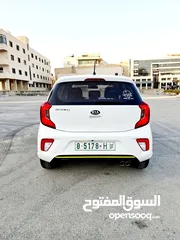  6 كيا بيكانتو 2018 GT line فل بصمة عداد ( 44 ) ألف كيلو