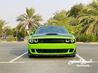  2 DODGE CHALLENGER 2018 with KIT SRT ORGINAL V8 MODEL