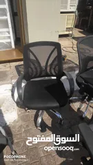  2 Used Office Chairs (مكتب كرسي 50 حبه متوفر مستخدم)