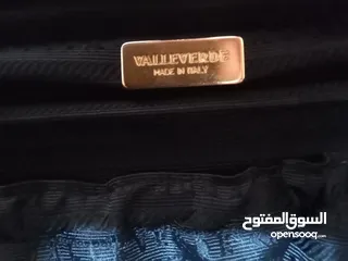  7 شنته سفر فيها خدش بسيط