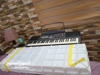  4 اورج للبيع