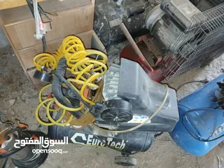  4 مضخات غواطس ومضخات عادية وكومبرسرات هواء 25 لتر