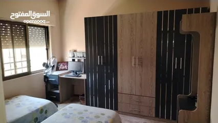  2 شقة للبيع بموقع مميز وهادئ  بمنطقة راقية بطبربور قريبة من جميع الخدمات
