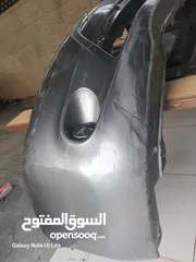  7 طبون امامي ليف 2015 نظيف في كسر بسيط عند قاعدة الشحن تمت معالجته بلاصق قوي جدا وايضا جناح امامي يمين