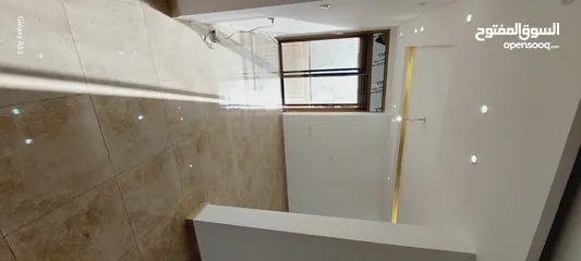  14 شقة مع ساعة كهرباء بالطيرة
