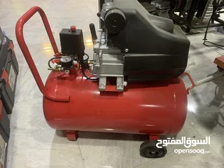  6 كمريسورات هواء ولوازمها