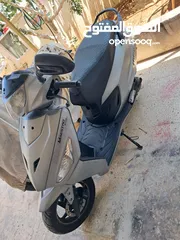 1 سكوتر هيرو بحالا الوكاله  موديل 2023 للبيع غير مرخص ولا بارخص