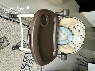  11 Graco Contempo High Chair - Deco