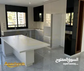  2 شقة مميزة – تشطيب سوبر ديلوكس للبيع في الطيرة