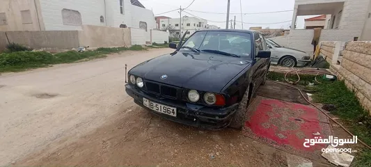  5 BMW E34 للبدل راس براس ع اي سياره اوتوماتيك مرخصه ونظيفه