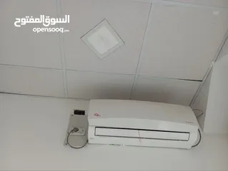  6 فرصة نادرة لأصحاب المكاتب والشركات الناشئة! أثاث مكتبي متكامل ومستعمل بحالة ممتازة – للبيع بسعر مميز