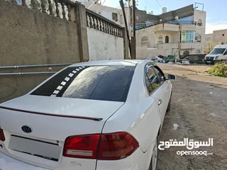  4 كيا لوتزي 2008