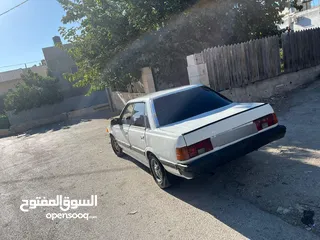  4 سوبارو عريض مديل88