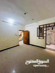  11 دار للبيع  اليرموك الداخليه المساحه 96 متر واجهه 7متر سعر مناسب