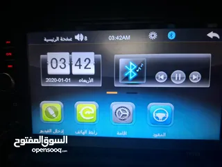  2 شاشه سياره عادية