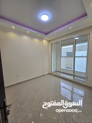  1 للإيجار الشهري في عجمان شقة ثلاث غرف وصالة دفع شهري بدون فرش وبدون شيكات غير شامل الفواتير