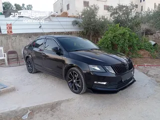  2 سكودا اوكتافيا. 2017 مميزة حرق
